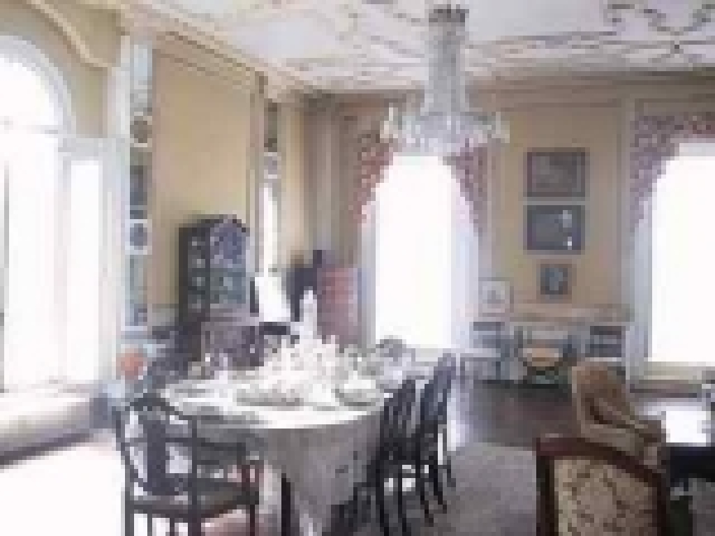 royal-dining-room